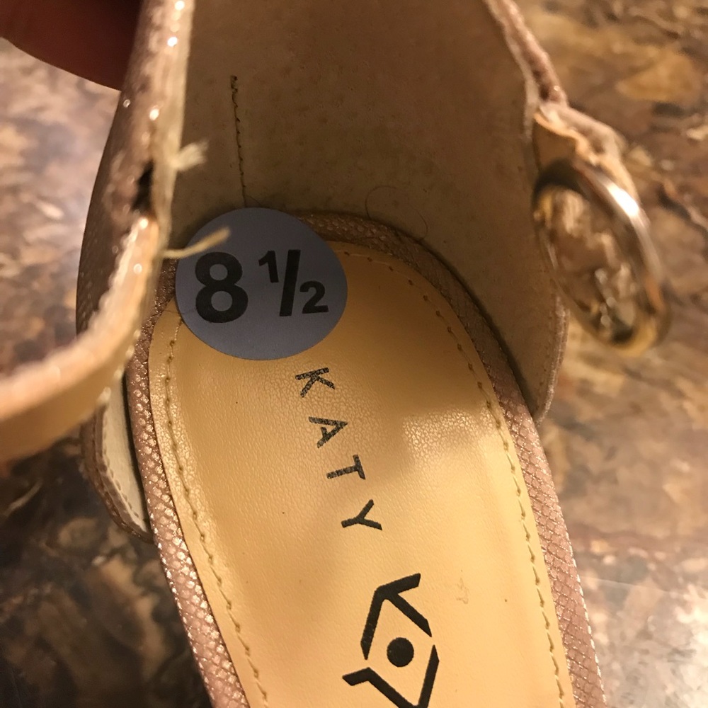 NWT Katy Perry gold sparkle sandal heel 8.5 - Picture 8 of 8